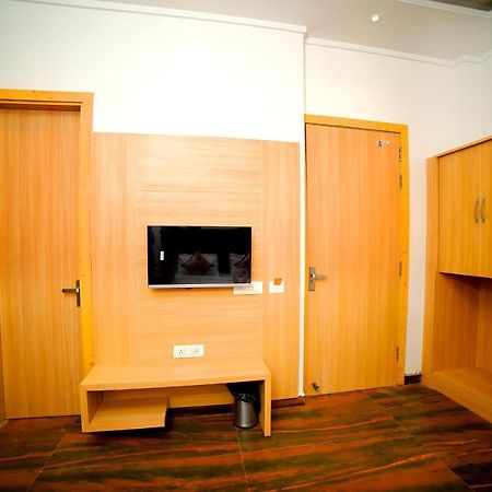 Hotel Diamond View Amritsar Exterior photo