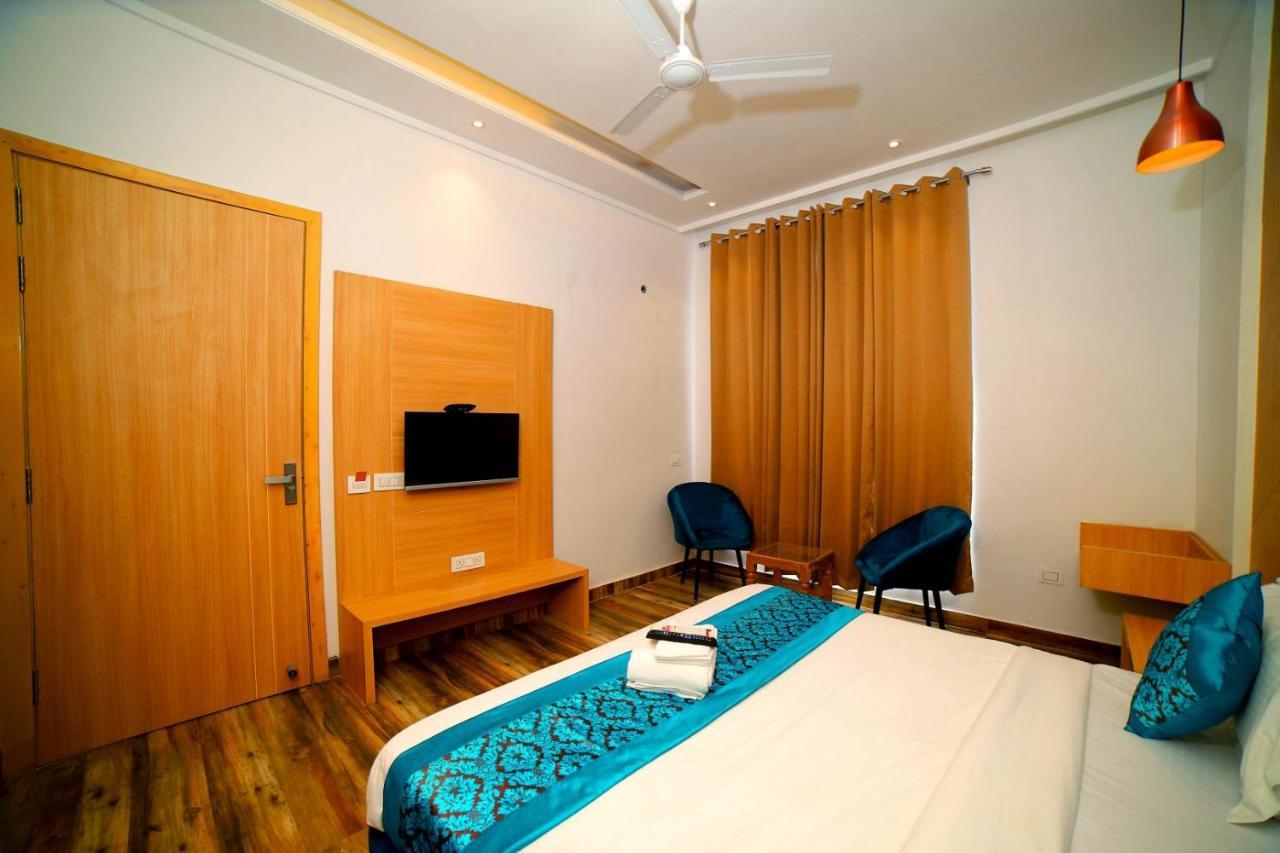 Hotel Diamond View Amritsar Exterior photo
